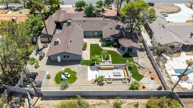 1572 Santa Anita Drive, Las Vegas, NV 89119