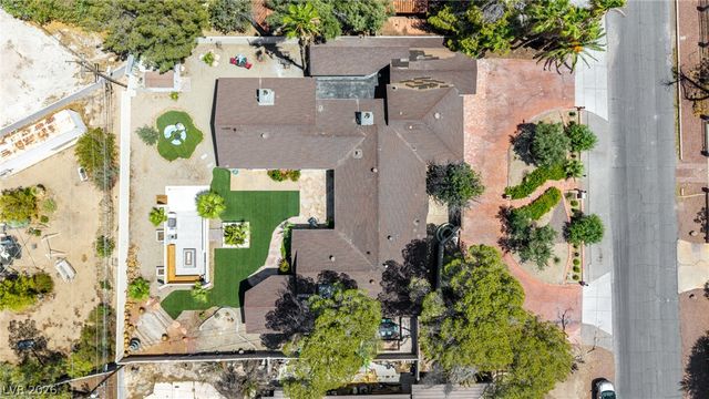 1572 Santa Anita Drive, Las Vegas, NV 89119