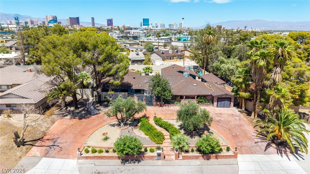 1572 Santa Anita Drive, Las Vegas, NV 89119