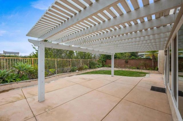 2102 Ramada Drive, Oceanside, CA 92056