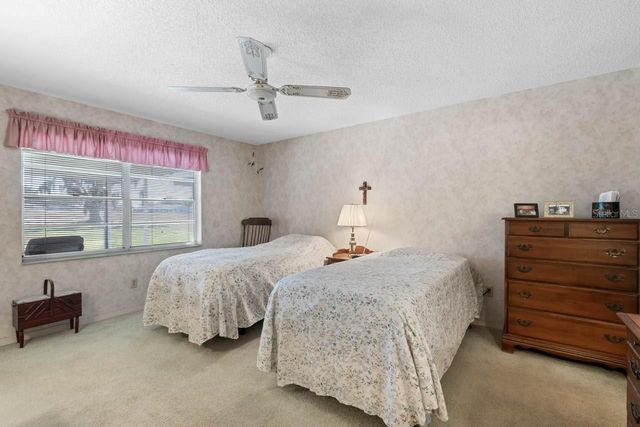 1602 HOVINGTON CIRCLE, Sun City Center, FL 33573