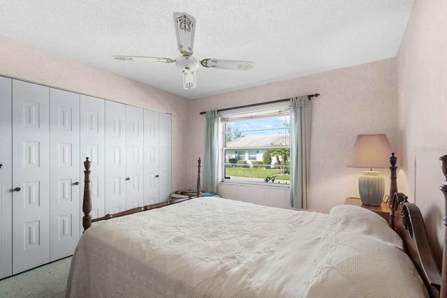 1602 HOVINGTON CIRCLE, Sun City Center, FL 33573