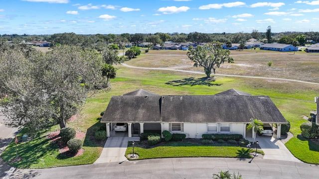 1602 HOVINGTON CIRCLE, Sun City Center, FL 33573