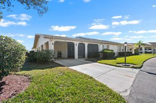 1602 HOVINGTON CIRCLE, Sun City Center, FL 33573