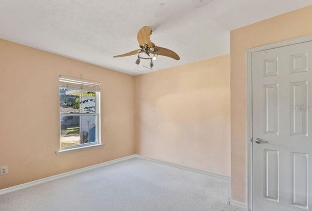 9590 SW 98TH AVENUE, Gainesville, FL 32608
