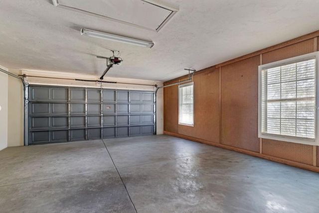 9590 SW 98TH AVENUE, Gainesville, FL 32608