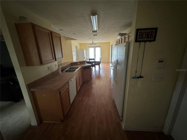 9590 SW 98TH AVENUE, Gainesville, FL 32608