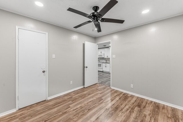 1409 20th Street, Huntsville, TX 77340
