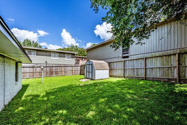 1409 20th Street, Huntsville, TX 77340