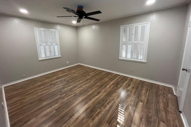 1409 20th Street, Huntsville, TX 77340