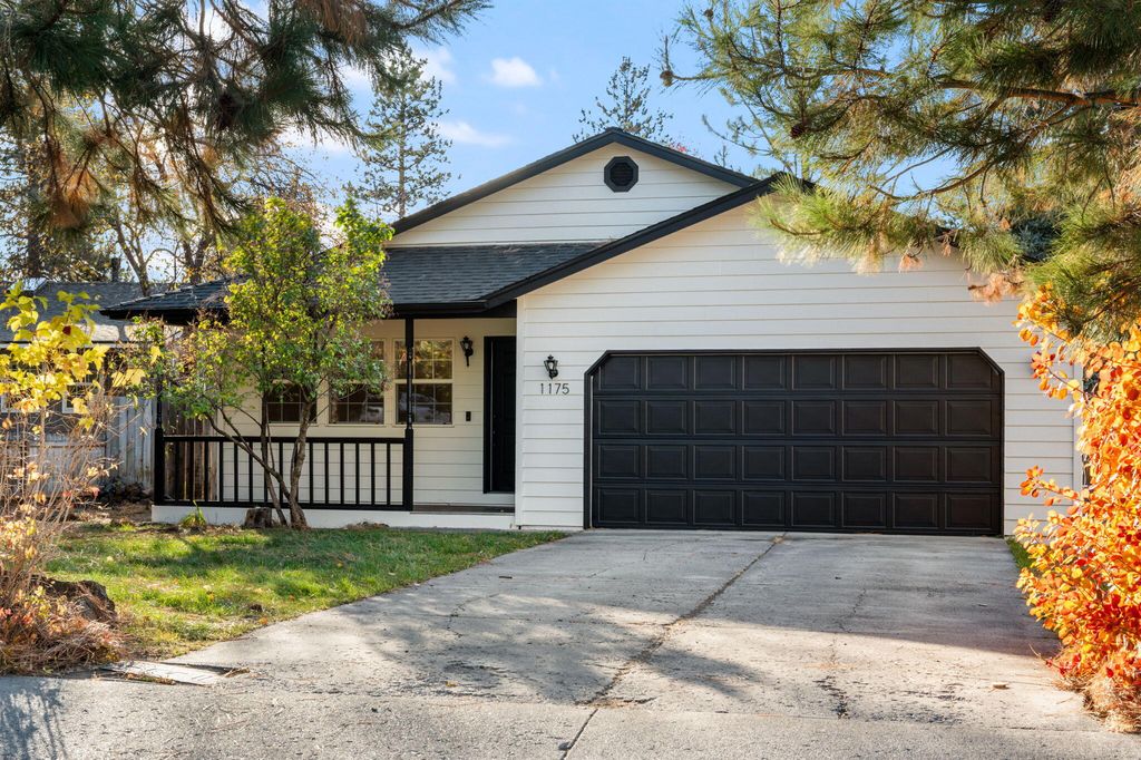 1175 SW Chamberlain Street, Bend, OR 97702