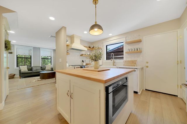 80 Greenstone Ter, Sutter Creek, CA 95685