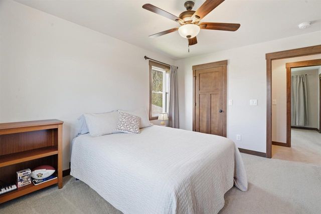 W5866 SWEET WILLIAM DRIVE, Appleton, WI 54915