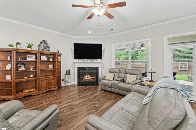 14 Guernsey Way, Fountain Inn, SC 29644