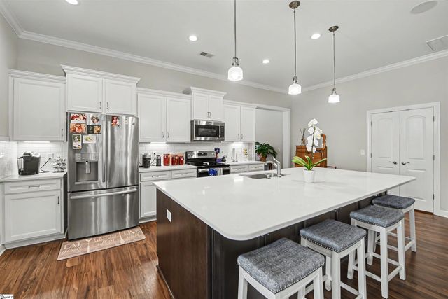 14 Guernsey Way, Fountain Inn, SC 29644