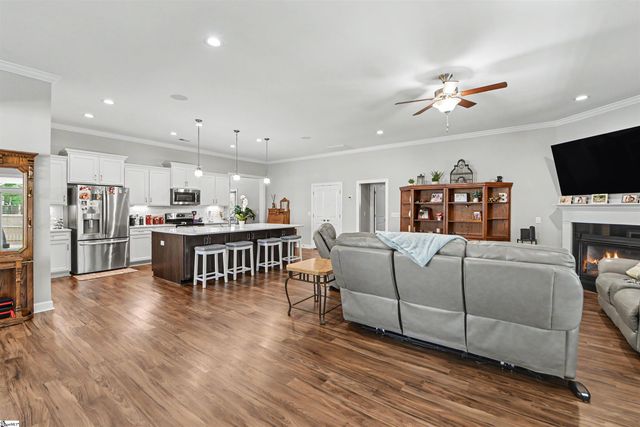 14 Guernsey Way, Fountain Inn, SC 29644
