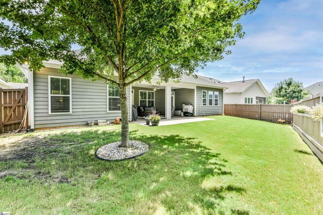 14 Guernsey Way, Fountain Inn, SC 29644