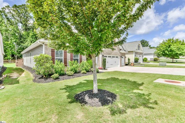 14 Guernsey Way, Fountain Inn, SC 29644