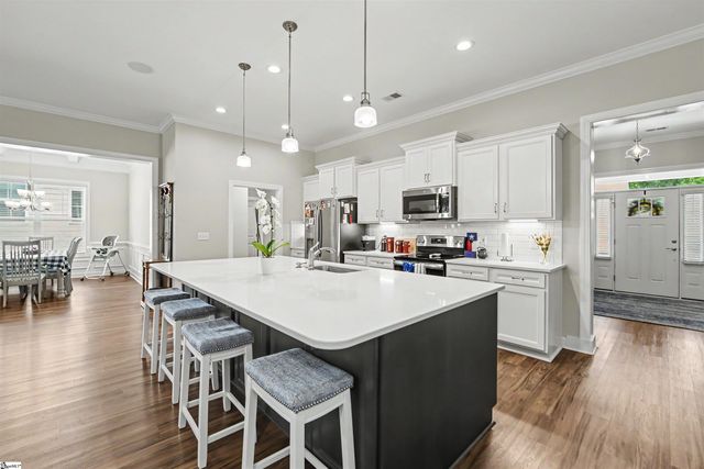 14 Guernsey Way, Fountain Inn, SC 29644