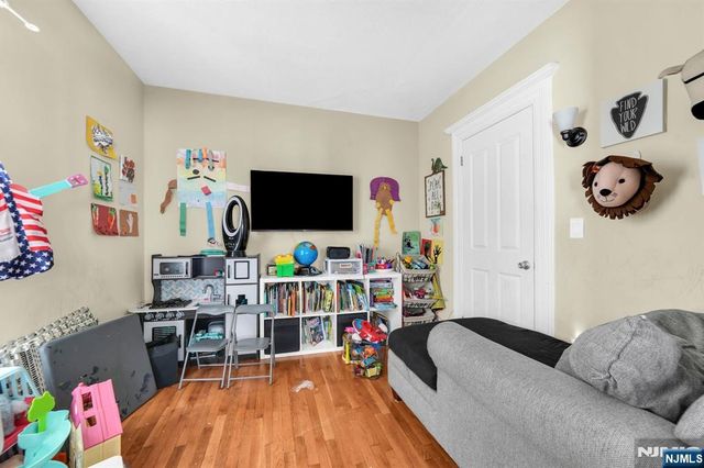 63 Montague Place, Montclair, NJ 07042