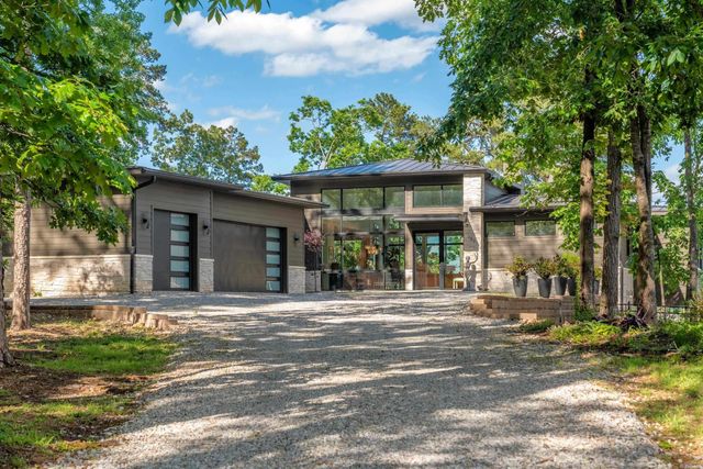 1531 Marion Anderson Road, Hot Springs, AR 71913