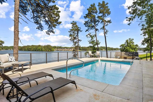 1531 Marion Anderson Road, Hot Springs, AR 71913