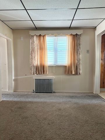 741 Waddell Ave, Clairton, PA 15025