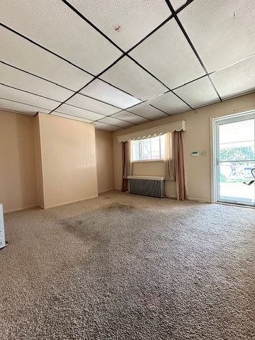 741 Waddell Ave, Clairton, PA 15025