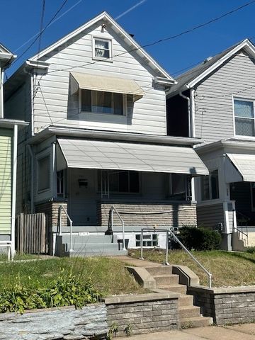 741 Waddell Ave, Clairton, PA 15025