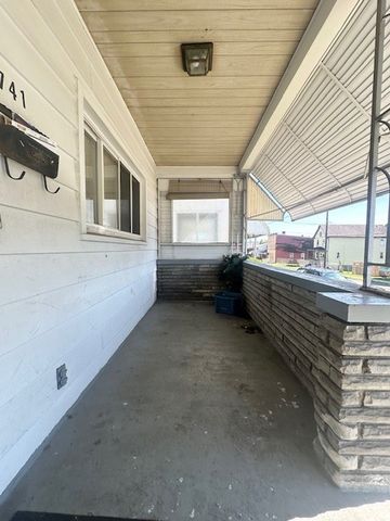 741 Waddell Ave, Clairton, PA 15025