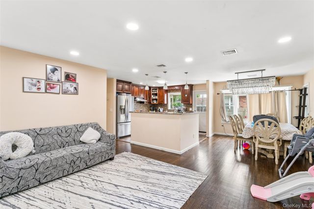 57 1st Street, Hicksville, NY 11801