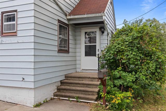 1516 W LAWRENCE STREET, Appleton, WI 54914