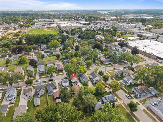 1516 W LAWRENCE STREET, Appleton, WI 54914