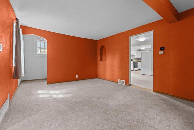1516 W LAWRENCE STREET, Appleton, WI 54914