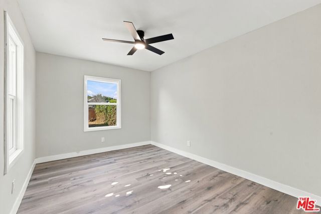 214 E 76th Place, Los Angeles, CA 90003