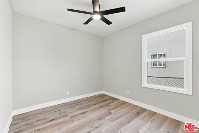 214 E 76th Place, Los Angeles, CA 90003