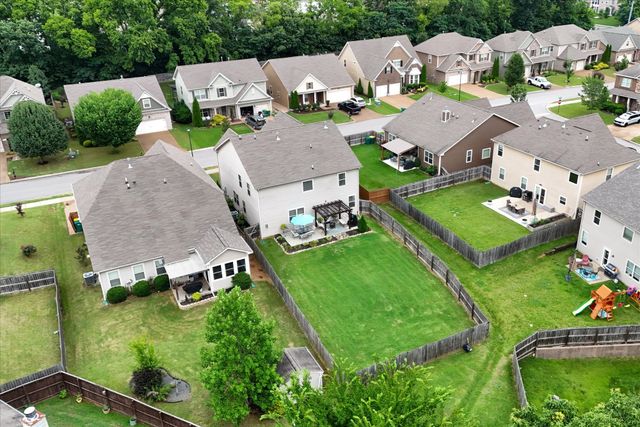 2013 Austin Dr, Spring Hill, TN 37174
