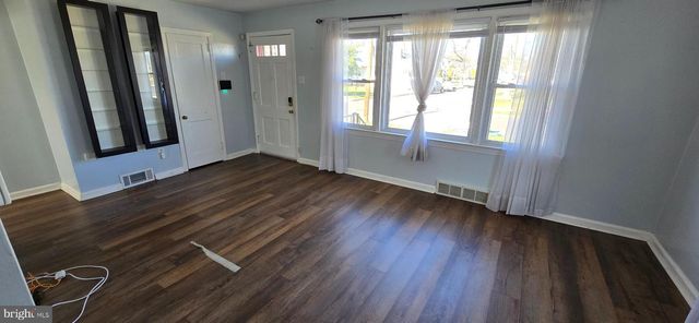 5122 GARFIELD AVE, Pennsauken, NJ 08109
