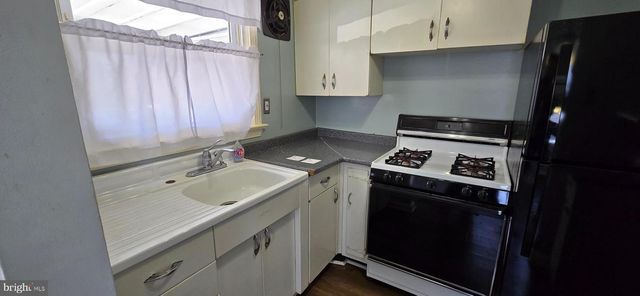 5122 GARFIELD AVE, Pennsauken, NJ 08109