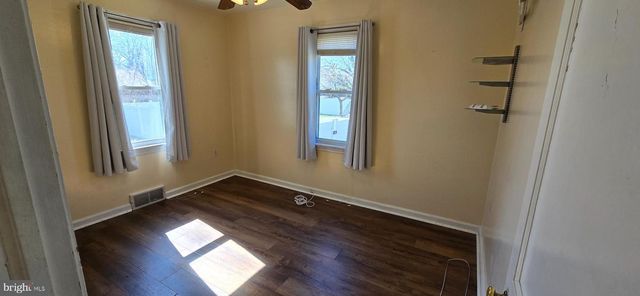 5122 GARFIELD AVE, Pennsauken, NJ 08109