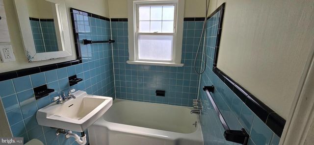 5122 GARFIELD AVE, Pennsauken, NJ 08109