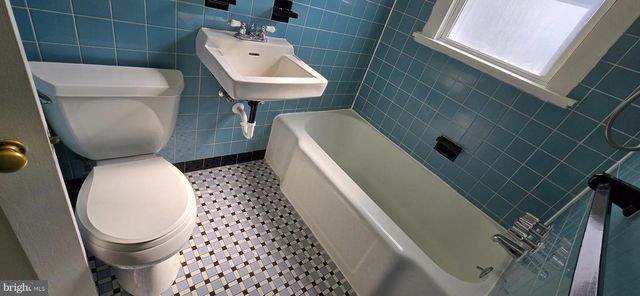 5122 GARFIELD AVE, Pennsauken, NJ 08109