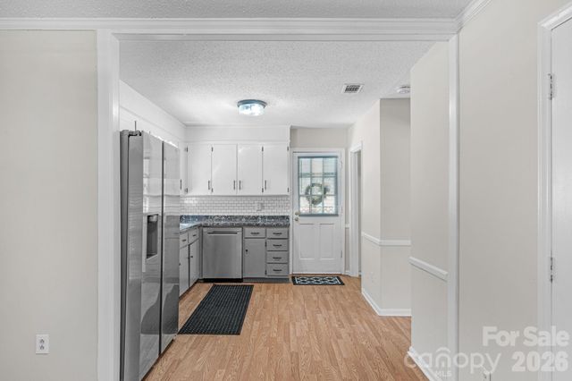 708 E John Street, Matthews, NC 28105