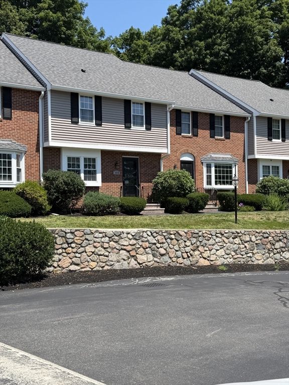 320 Newbury Street 103, Danvers, MA 01923