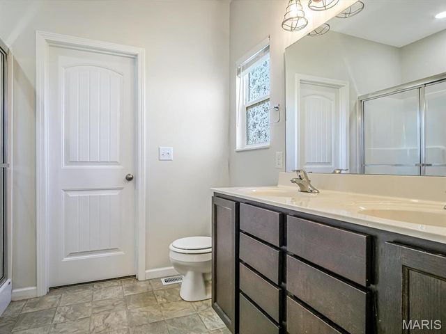 813 Hawkridge Run, Shiloh, IL 62221