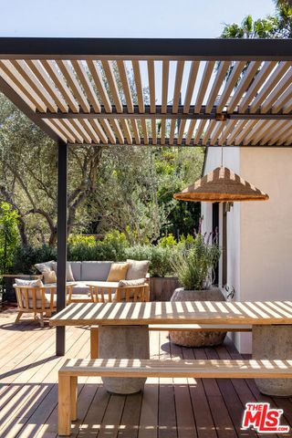 28953 Boniface Drive, Malibu, CA 90265