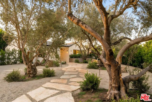 28953 Boniface Drive, Malibu, CA 90265