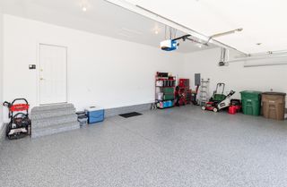 1018 Falcon Drive SE, Altoona, IA 50009