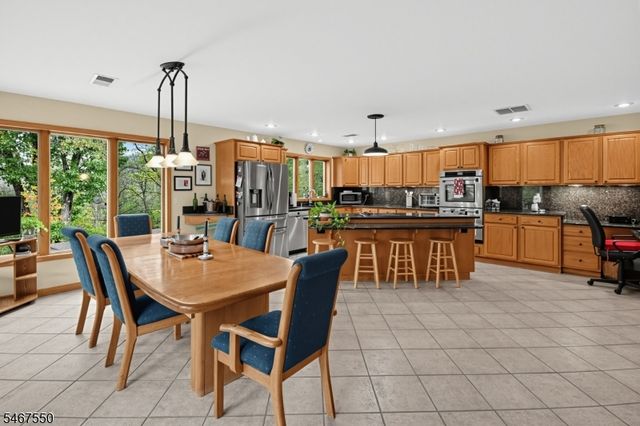 749 Amwell Rd, Hillsborough Twp., NJ 08844