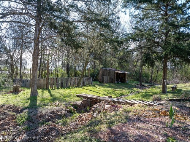 177 Blue Bird Hill Lane, Booneville, AR 72927